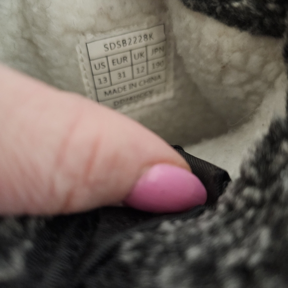 Dream Pairs Camouflage Winter  Snow Boots with Faux Fur Little Boys Size US 13 - Picture 2 of 7